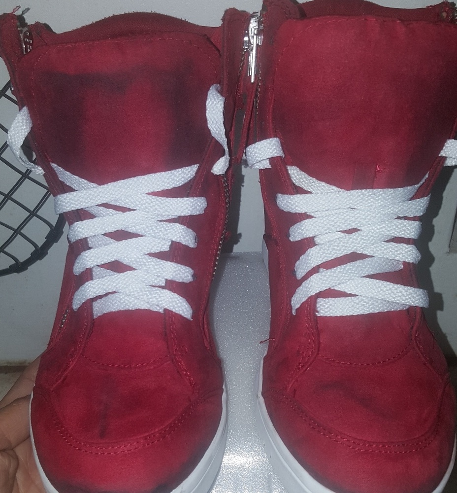 Wedge sneakers